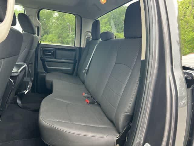 2018 RAM 1500 Express Quad Cab 4x4 6'4' Box