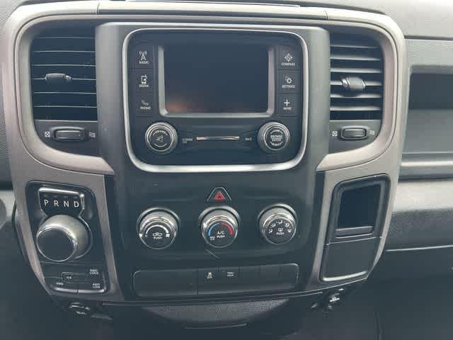 2018 RAM 1500 Express Quad Cab 4x4 6'4' Box