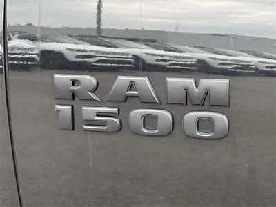 2017 RAM 1500 Express Quad Cab 4x4 6'4' Box