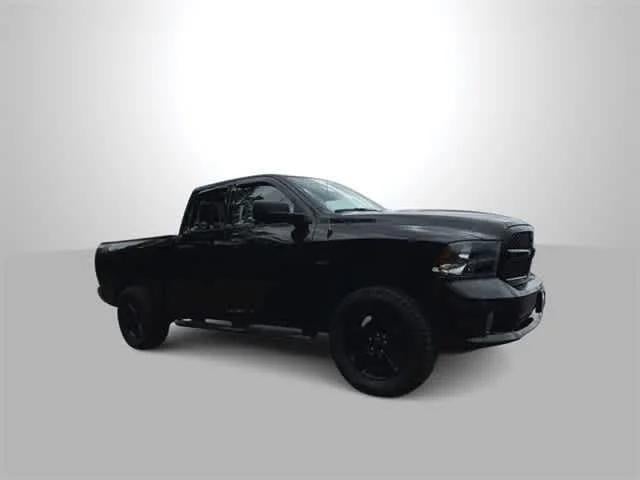 2017 RAM 1500 Express Quad Cab 4x4 6'4' Box