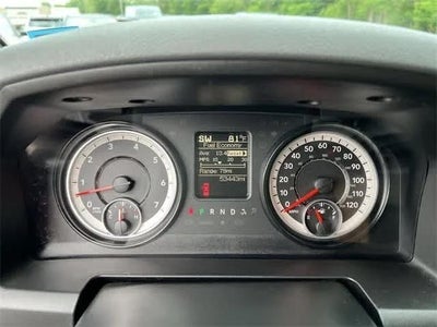 2017 RAM 1500 Express Quad Cab 4x4 6'4' Box