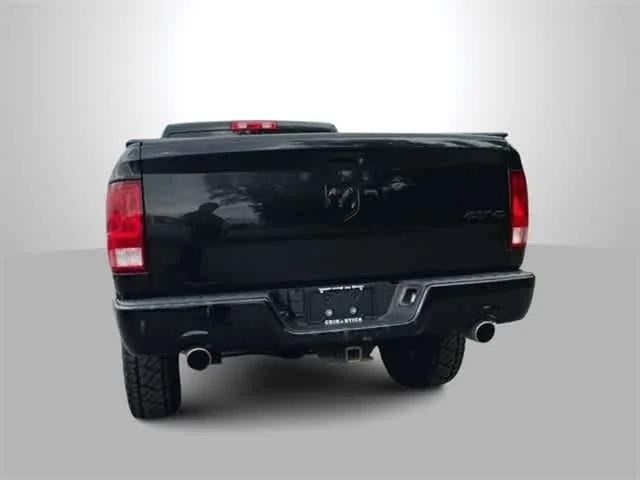 2017 RAM 1500 Express Quad Cab 4x4 6'4' Box