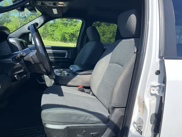 2022 RAM 1500 Classic Warlock Quad Cab 4x4 6'4' Box