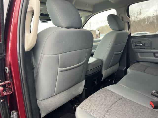 2017 RAM 1500 Big Horn Quad Cab 4x4 6'4' Box