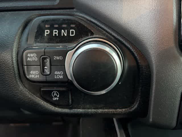2023 RAM 1500 Big Horn Crew Cab 4x4 5'7' Box
