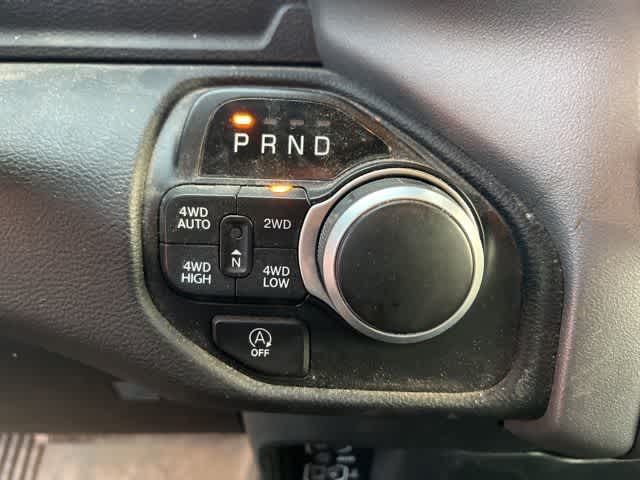 2023 RAM 1500 Big Horn Crew Cab 4x4 5'7' Box