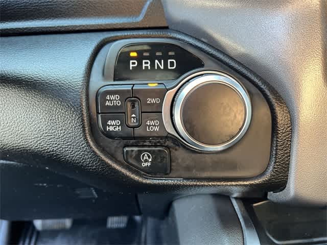 2025 RAM 1500 Big Horn Crew Cab 4x4 5'7' Box