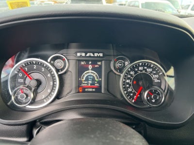 2022 RAM 1500 Big Horn Crew Cab 4x4 5'7' Box