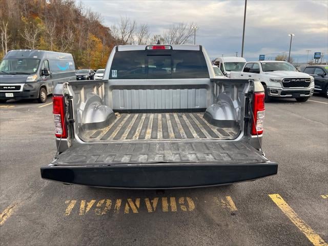 2022 RAM 1500 Big Horn Crew Cab 4x4 5'7' Box