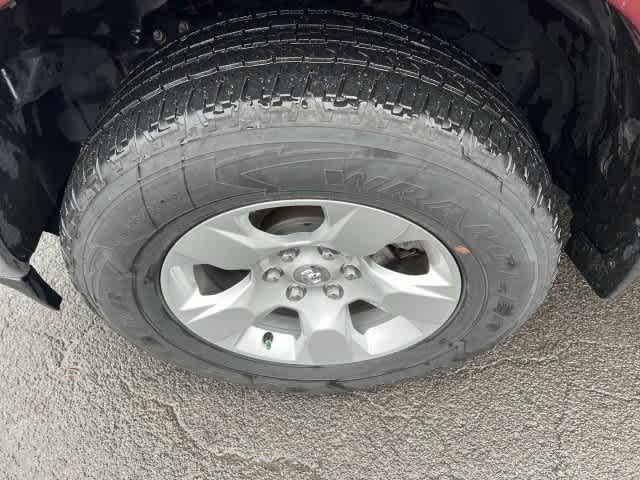2023 RAM 1500 Lone Star Crew Cab 4x4 5'7' Box