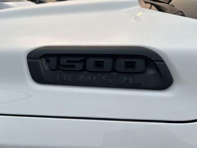 2021 RAM 1500 Big Horn Quad Cab 4x4 6'4' Box