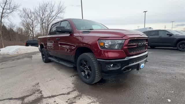 2024 RAM 1500 Big Horn Crew Cab 4x4 5'7' Box