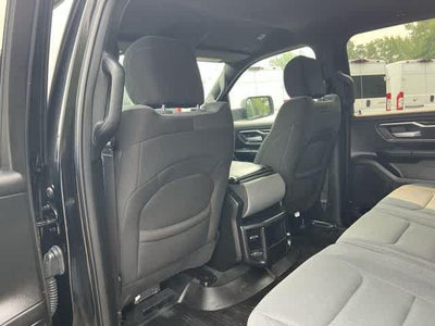 2023 RAM 1500 Big Horn Crew Cab 4x4 5'7' Box