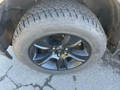 2023 RAM 1500 Big Horn Crew Cab 4x4 5'7' Box