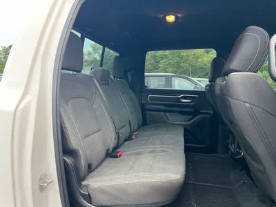 2022 RAM 1500 Big Horn Crew Cab 4x4 5'7' Box