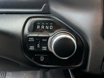 2022 RAM 1500 Big Horn Crew Cab 4x4 5'7' Box