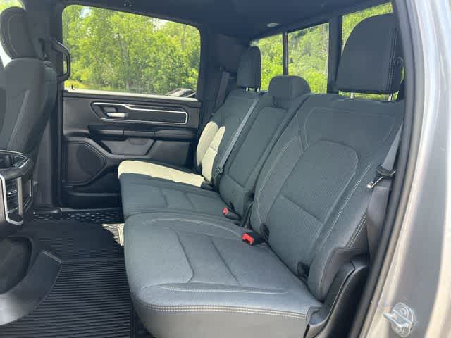 2020 RAM 1500 Big Horn Crew Cab 4x4 5'7' Box