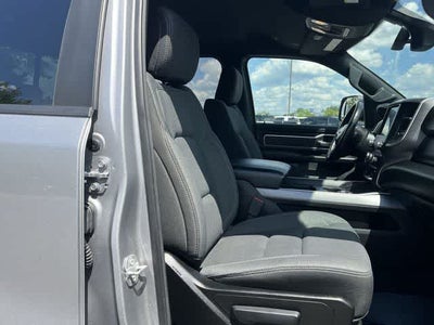 2020 RAM 1500 Big Horn Crew Cab 4x4 5'7' Box