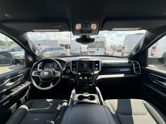 2020 RAM 1500 Big Horn Crew Cab 4x4 5'7' Box