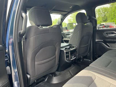 2024 RAM 1500 Big Horn Crew Cab 4x4 5'7' Box