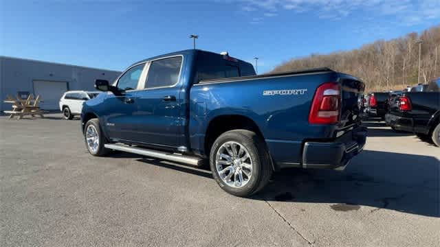 2023 RAM 1500 Laramie Crew Cab 4x4 5'7' Box