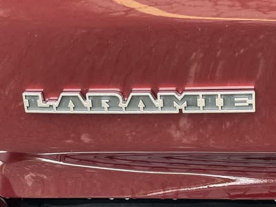 2023 RAM 1500 Laramie Crew Cab 4x4 5'7' Box