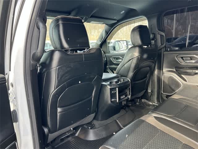 2023 RAM 1500 Laramie Crew Cab 4x4 5'7' Box