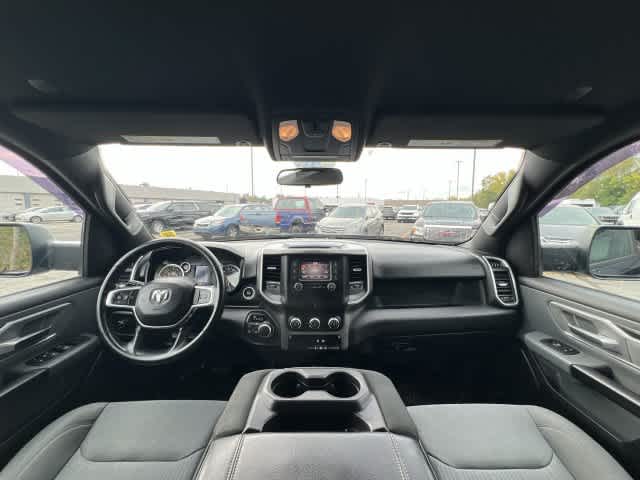 2021 RAM 1500 Big Horn Crew Cab 4x4 6'4' Box
