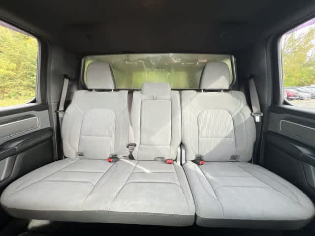 2021 RAM 1500 Big Horn Crew Cab 4x4 6'4' Box