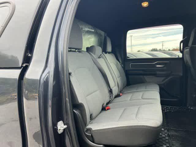 2021 RAM 1500 Big Horn Crew Cab 4x4 6'4' Box