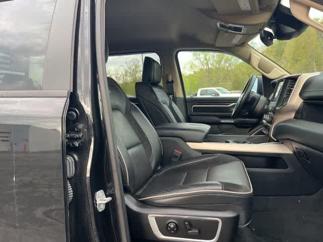 2021 RAM 1500 Laramie Crew Cab 4x4 6'4' Box