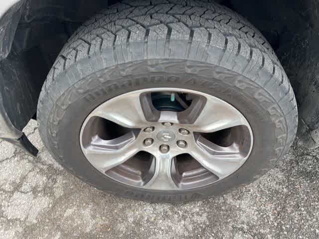 2021 RAM 1500 Laramie Crew Cab 4x4 6'4' Box