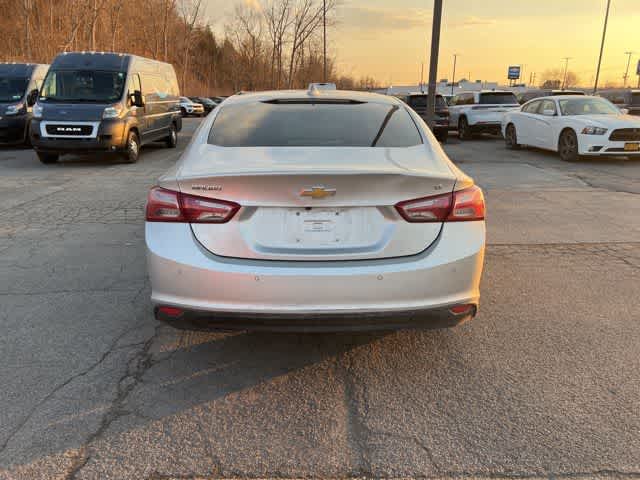 2021 Chevrolet Malibu FWD LT