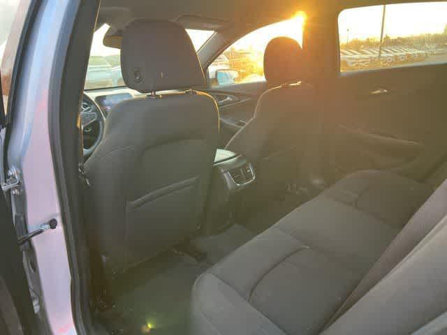 2021 Chevrolet Malibu FWD LT