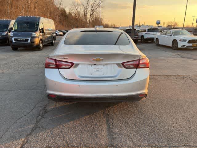 2021 Chevrolet Malibu FWD LT