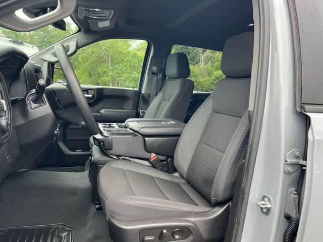 2024 Chevrolet Silverado 1500 4WD Crew Cab Short Bed Custom