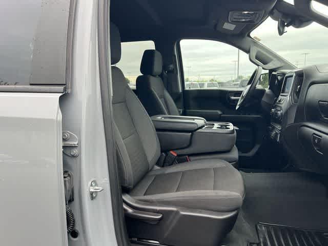 2024 Chevrolet Silverado 1500 4WD Crew Cab Short Bed Custom