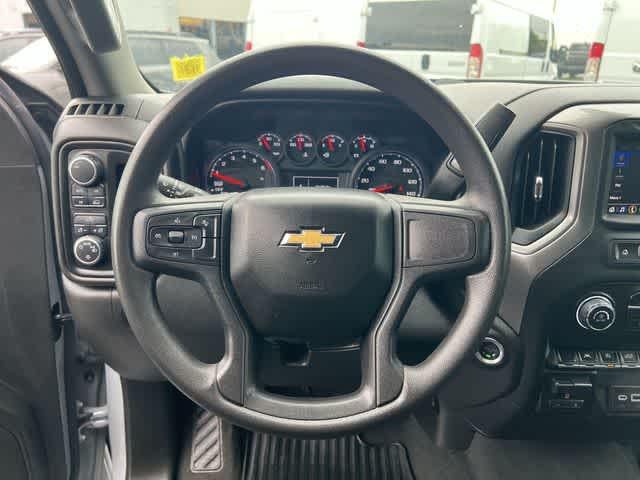 2024 Chevrolet Silverado 1500 4WD Crew Cab Short Bed Custom