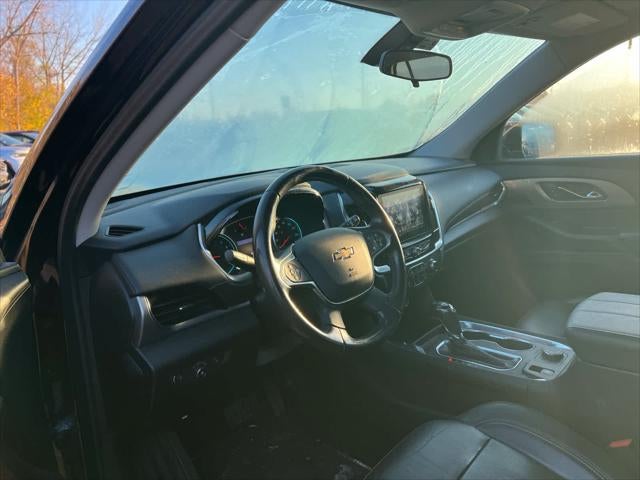 2020 Chevrolet Traverse AWD LT Leather