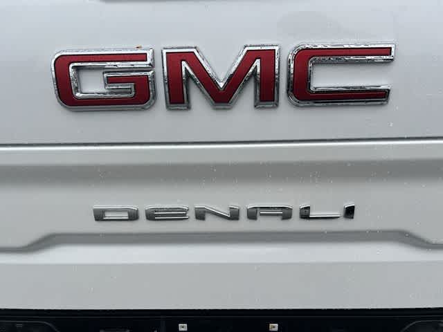 2024 GMC Sierra 1500 4WD Crew Cab Short Box Denali