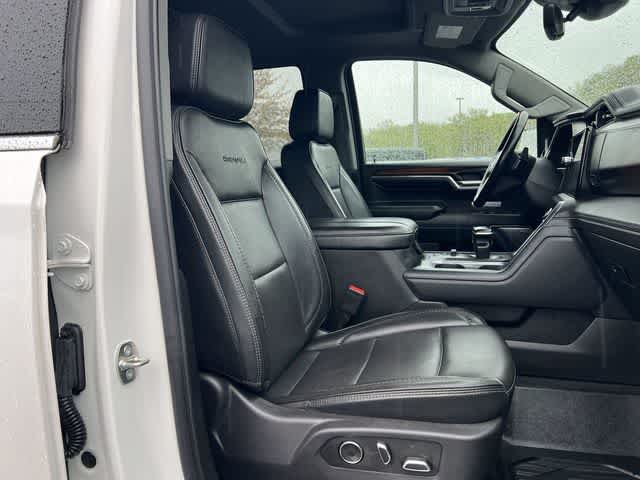 2024 GMC Sierra 1500 4WD Crew Cab Short Box Denali