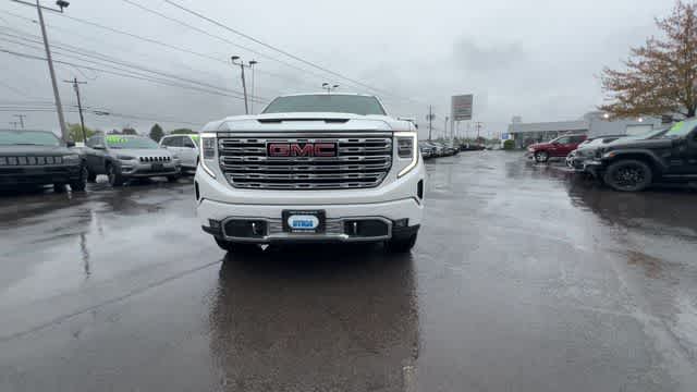 2024 GMC Sierra 1500 4WD Crew Cab Short Box Denali
