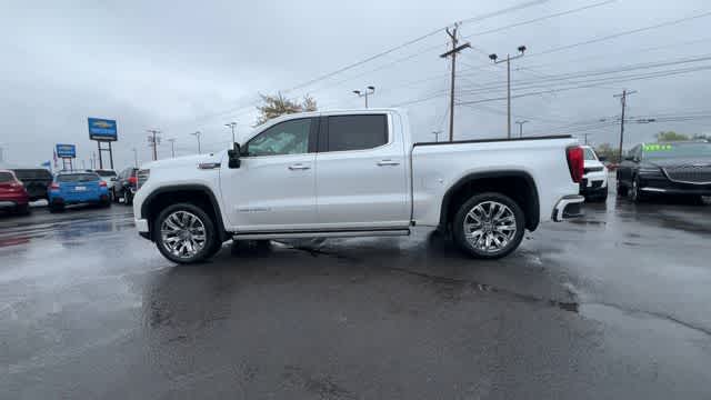 2024 GMC Sierra 1500 4WD Crew Cab Short Box Denali