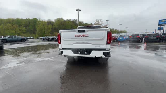 2024 GMC Sierra 1500 4WD Crew Cab Short Box Denali