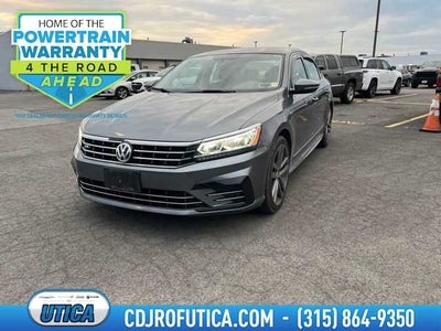 2017 Volkswagen Passat 1.8T R-Line