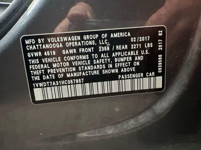 2017 Volkswagen Passat 1.8T R-Line