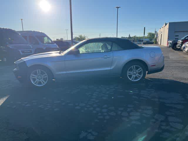 2010 Ford Mustang V6