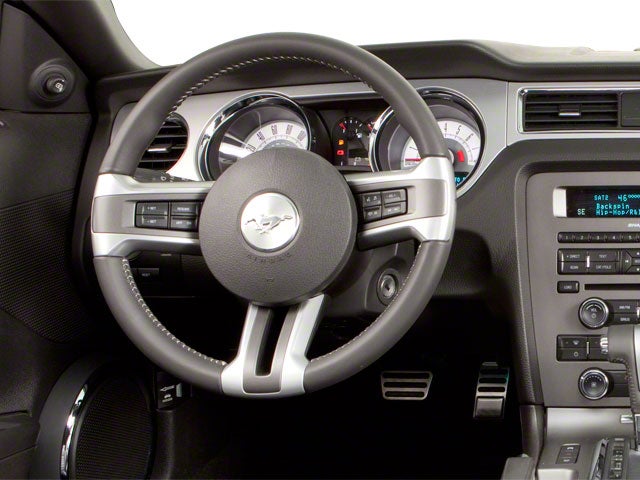 2010 Ford Mustang V6