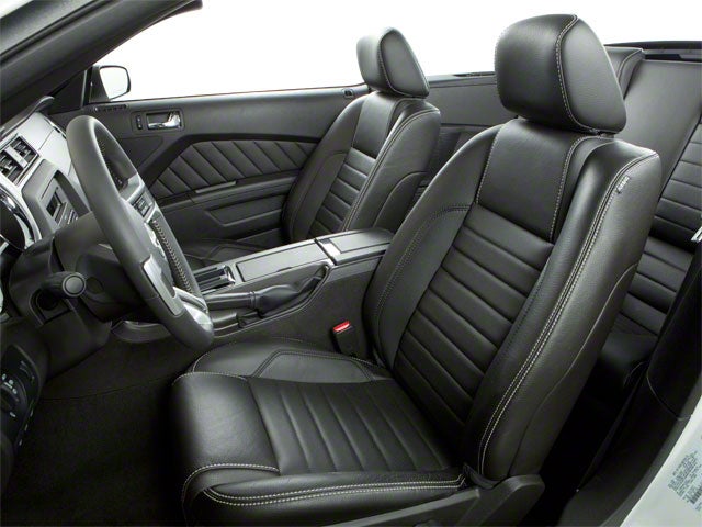 2010 Ford Mustang V6