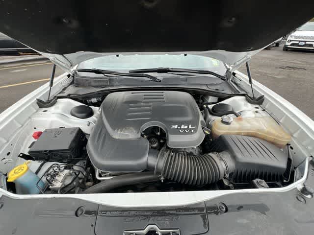 2022 Dodge Charger SXT RWD